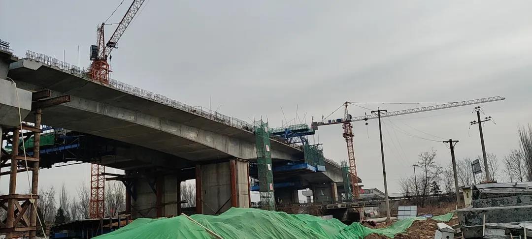 ɽ����Ͷ���������Ͽ���˸������ٴ���ϣ��