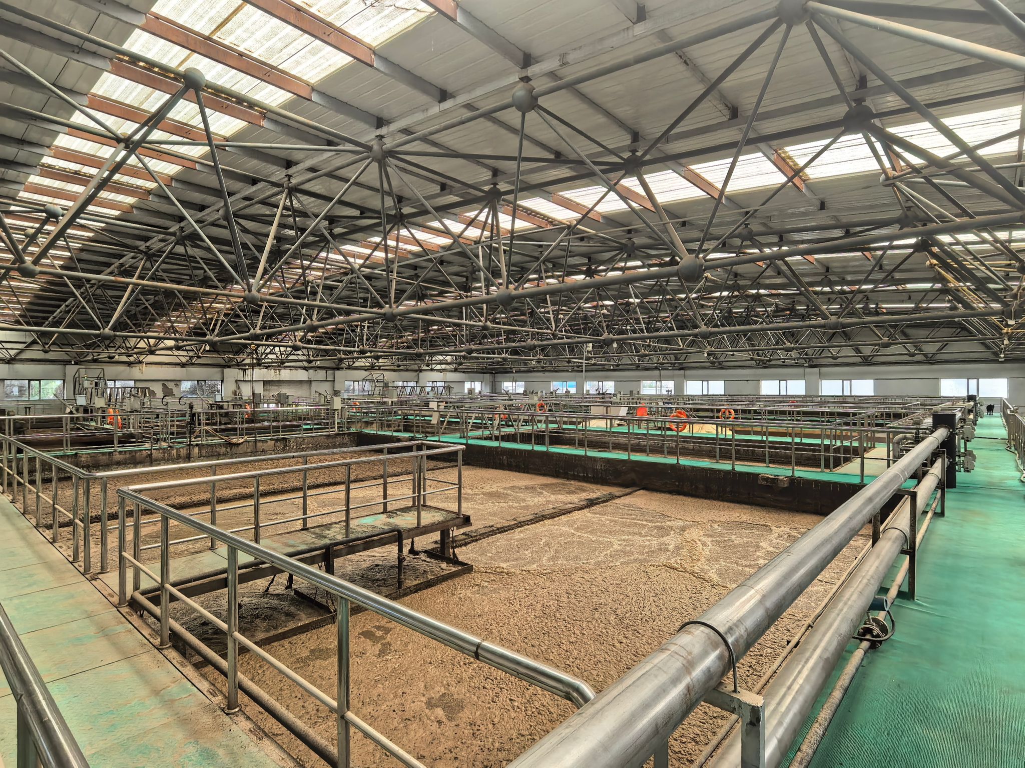 ɽ����Ͷ��̼��������ʯ¥����ˮ���óͷ�����Ӫ��Ŀ���ػ�һ����ˮ ������̬����