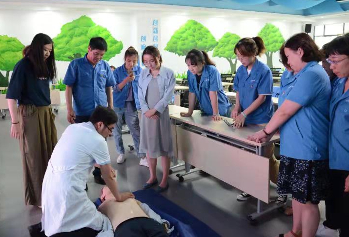 ɽ����Ͷ����֪ʶѲ�ؽ���Բ����Ļ