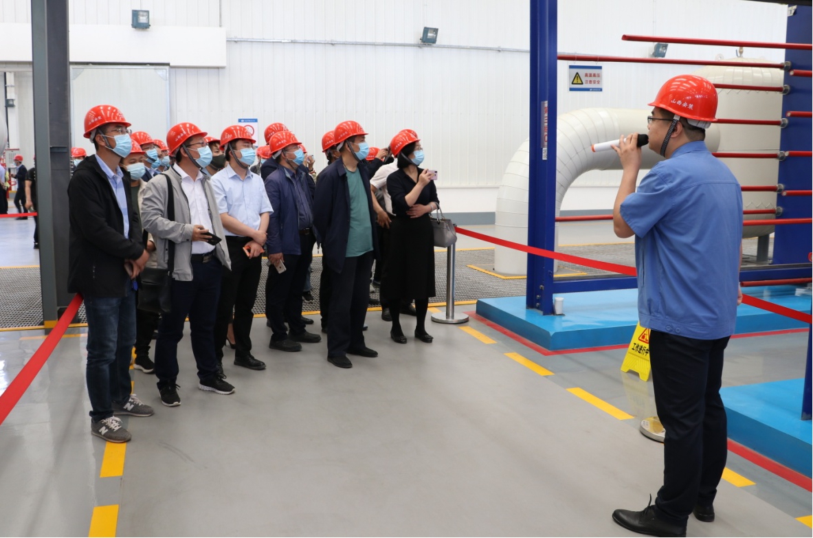 ɽ����Ͷ��֯��������λ�����ųн��ġ�³�ཱ�����̹�Ħѧϰ