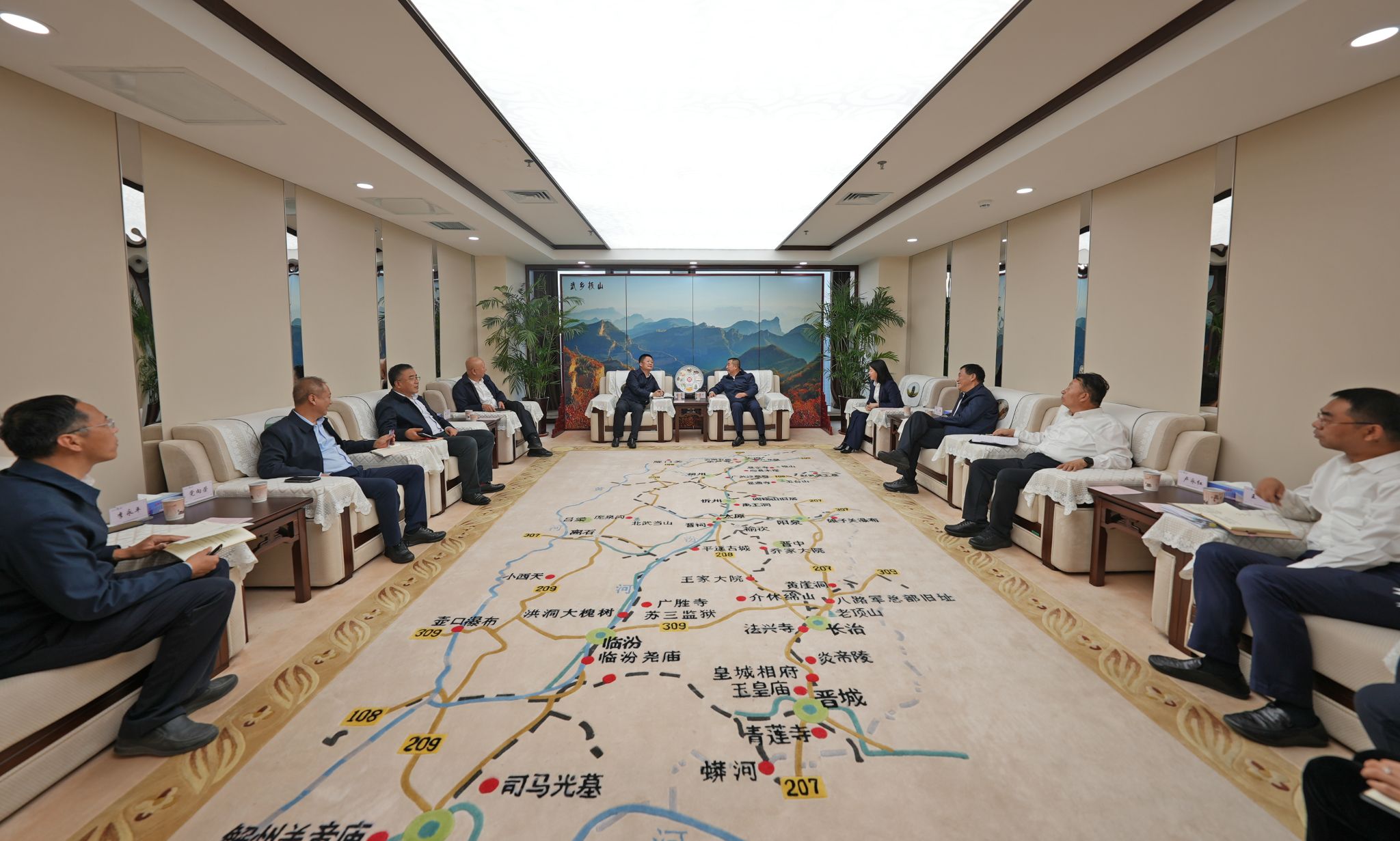 ɽ����Ͷ������ɽ�����ü��ž�������̸��