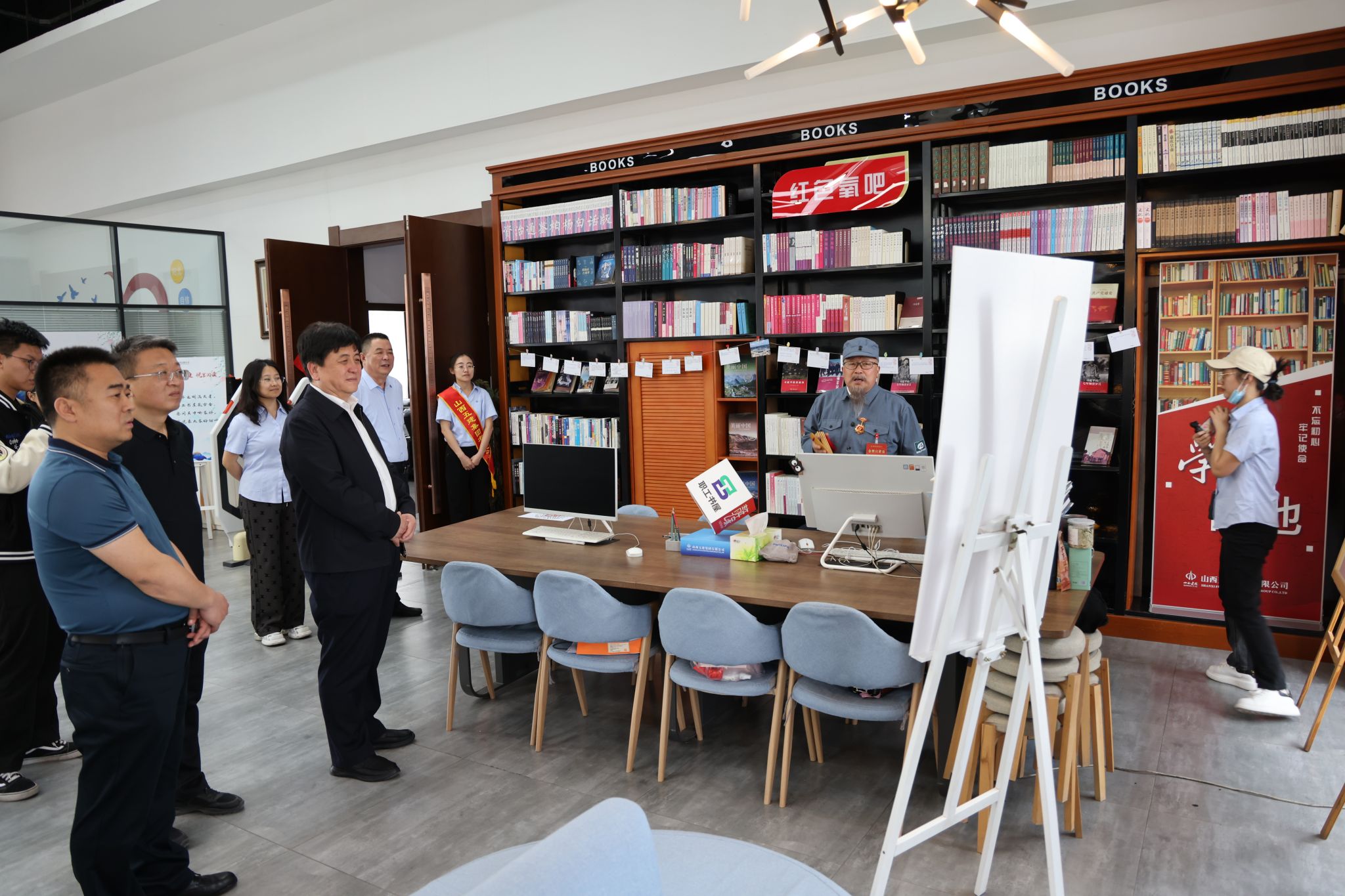 ɽ��ʡ����ְ������������ʱ�ֳ��ƽ����߽�ɽ����Ͷ�彨����