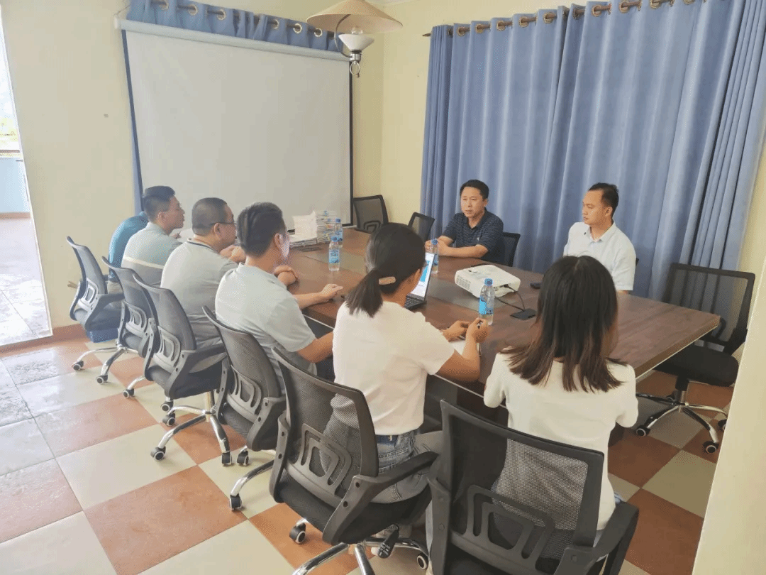 ɽ����Ͷ����������ʱ���ŵ��м���կ��Ŀ