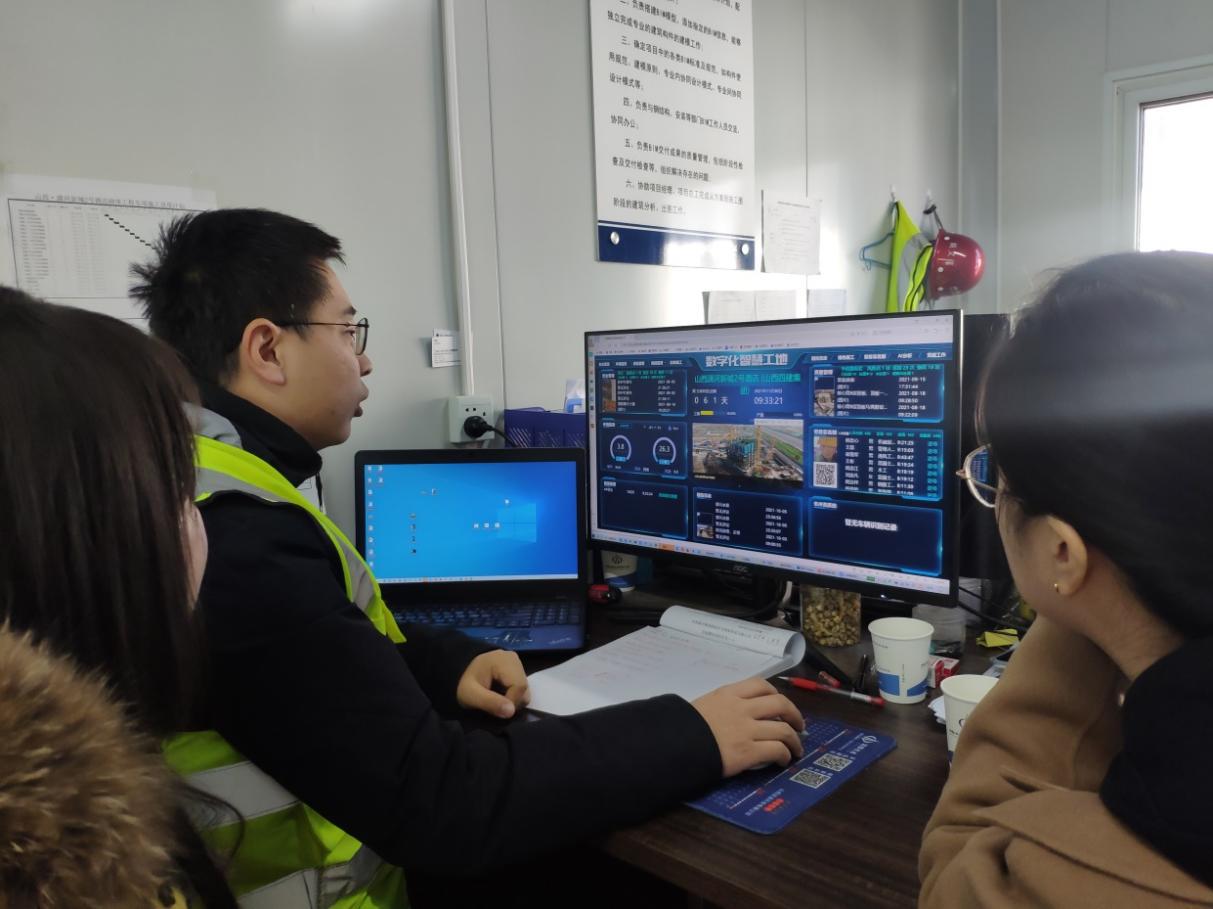 ɽ����Ͷ�Ľ����ſ�չ���ֻ�ת�͵�������