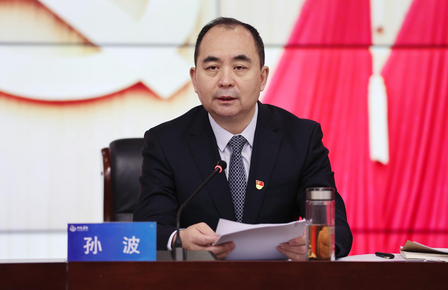 ɽ����Ͷ�ٿ���ȫ�����ε��ߵ�������������ʱ�����